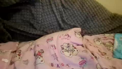 Snapshot of horny_hey chatting on 10.17.25 Serena online show from 10.17.25