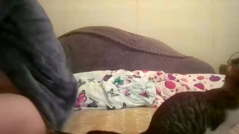 Snapshot of horny_hey chatting on 10.20.25 Serena online show from 10.20.25