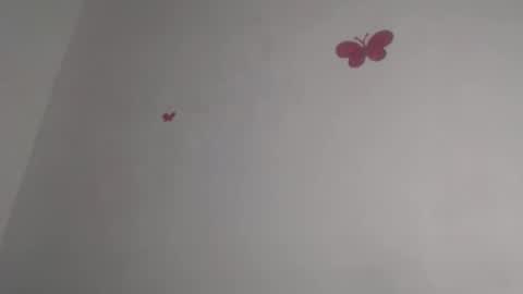 Snapshot of horny_iris chatting on 10.15.25 Iris online show from 10.15.25