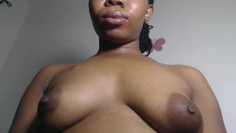 Snapshot of horny_iris chatting on 01.18.26 Iris online show from 01.18.26