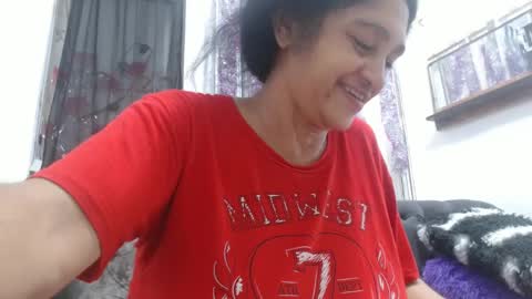 Snapshot of horny_mommy17 chatting on 03.10.25 armina online show from 03.10.25