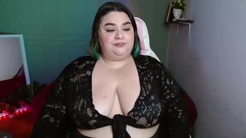 Snapshot of horny_neighbors_ chatting on 01.19.25 onlyTiffany I broke up with frank 10 days ago online show from 01.19.25