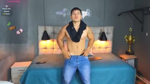 Snapshot of horny_nick18 chatting on 09.26.25 horny_nick18 online show from 09.26.25