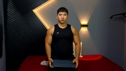 horny_nick18 online show from 02.25.26