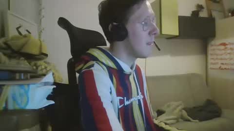 horny_pole online show from 12.04.24