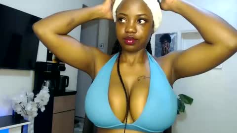 Snapshot of horny_princcess chatting on 02.06.25 horny_princcess online show from 02.06.25
