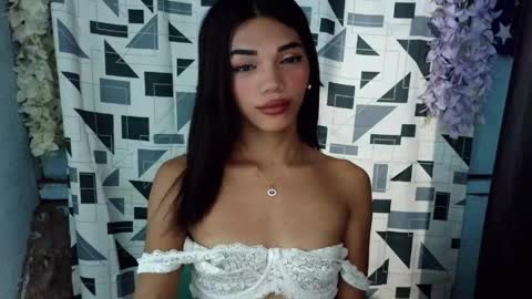 Rhiana online show from 04.13.26