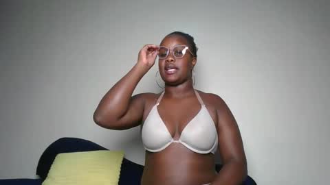 Lucy online show from 02.06.26