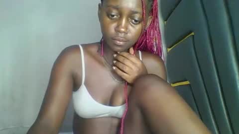 Bella online show from 02.12.26