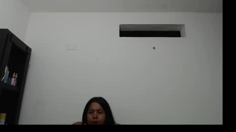 Snapshot of hornyboobs18 chatting on 10.04.25 karen online show from 10.04.25