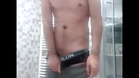 hornyboyxxxy online show from 12.20.25