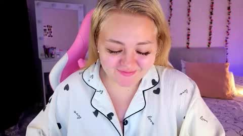 HornyCakee online show from 10.16.25