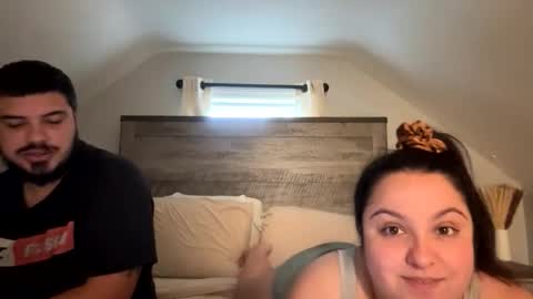 Snapshot of hornycouple123879935 chatting on 10.14.25 BellaBrianx online show from 10.14.25