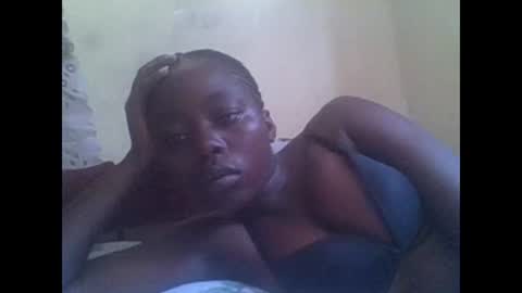 Snapshot of hornygal001 chatting on 12.30.24 hornygal001 online show from 12.30.24