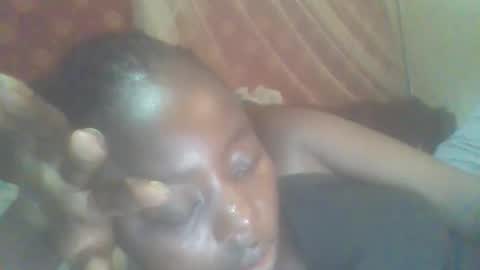 Snapshot of hornygal001 chatting on 12.20.25 hornygal001 online show from 12.20.25