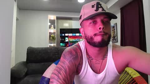 hornygirl_20000 online show from 11.12.25