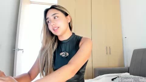 Holly  online show from 03.15.26