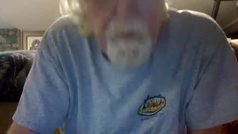 HornyInOhio9 online show from 04.15.26