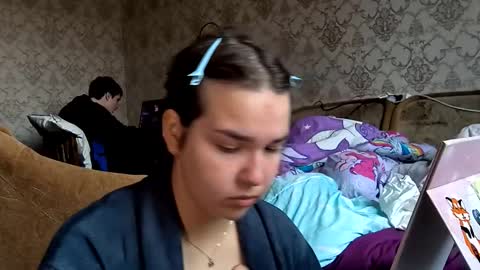 Snapshot of hornykitty_x chatting on 11.19.25 Alisa and Mike online show from 11.19.25