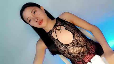 hornykylie047 online show from 11.05.25