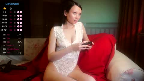 Hornymoon Moona online show from 10.11.25