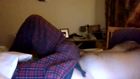 Snapshot of hornymorri93 chatting on 10.18.25 hornymorri93 online show from 10.18.25