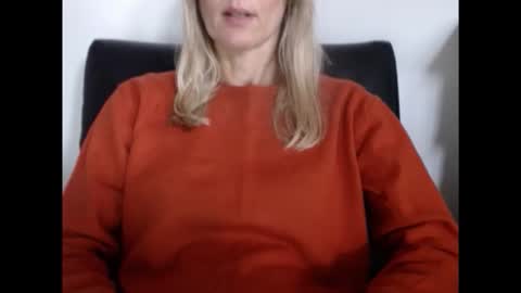 Hornyssima online show from 10.23.25