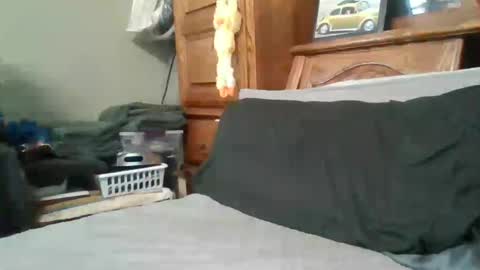 Snapshot of hornyweasle chatting on 06.16.26 RandeeH online show from 06.16.26