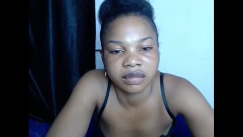 Snapshot of hornyxbum chatting on 01.11.25 hornyxbum online show from 01.11.25