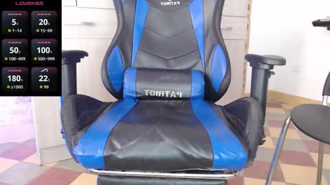 horse_man2 online show from 02.14.26