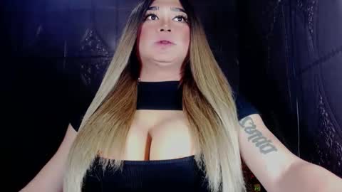 YOUR MAJESTY LUCY PEARL online show from 03.10.25