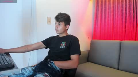 hospick_white online show from 11.14.25