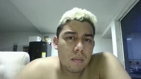 hot2512 online show from 01.12.26