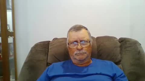 hot4tightholes online show from 10.15.25