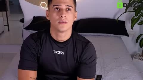 Marcus  Tatti  online show from 04.08.26