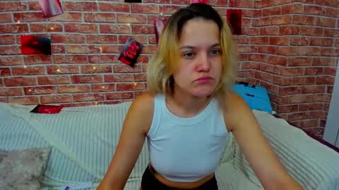 Jessica  online show from 09.12.25