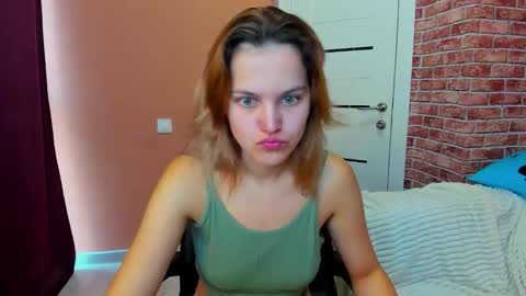 Jessica  online show from 09.21.25