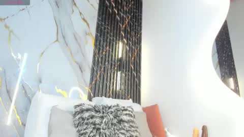 Snapshot of hot__genesis chatting on 12.16.25 hot__genesis online show from 12.16.25