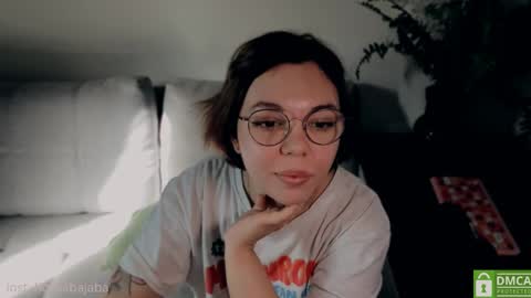   online show from 03.05.25