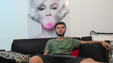 Snapshot of hot_bad_boy69 chatting on 10.16.25 hot bad boy69 online show from 10.16.25