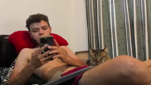 Snapshot of hot_bad_boy69 chatting on 11.13.25 hot bad boy69 online show from 11.13.25