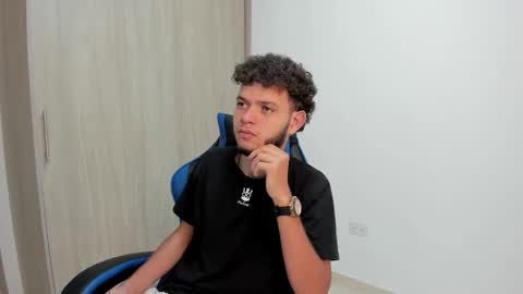 hot bad boy69 online show from 02.25.26