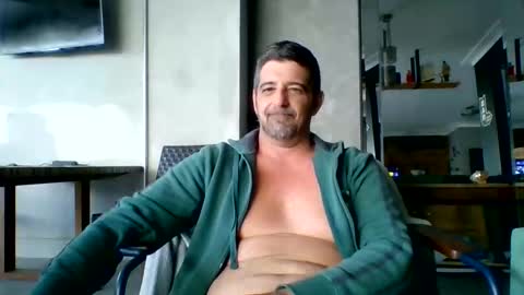 Snapshot of hot_bigcook chatting on 06.05.26 Hardcock20cm online show from 06.05.26