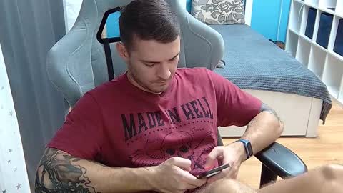 hot_cap_77 online show from 11.27.25