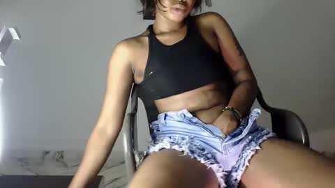 Snapshot of hot_chocoxxxx chatting on 02.01.25 sonia mis choco online show from 02.01.25