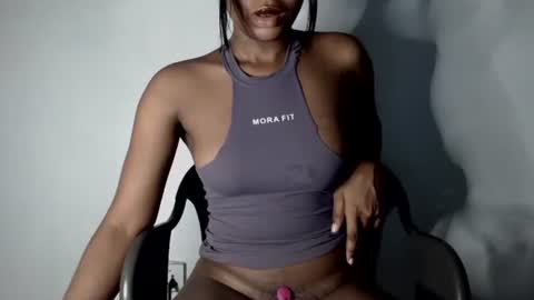 sonia  mis choco online show from 10.19.25