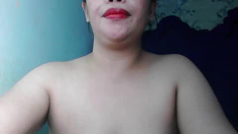 Snapshot of hot_clit28 chatting on 02.16.25 ana online show from 02.16.25