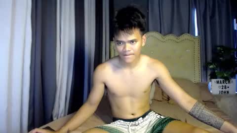 hot_fucker_ online show from 03.28.26