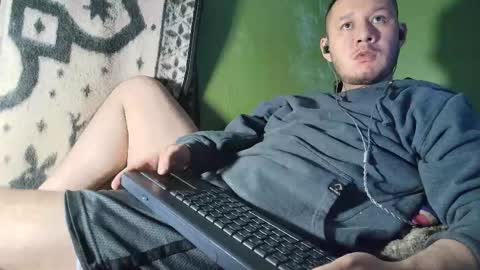 hot_guy36 online show from 12.02.25