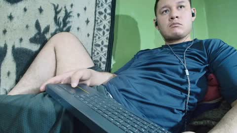 hot_guy36 online show from 05.19.26